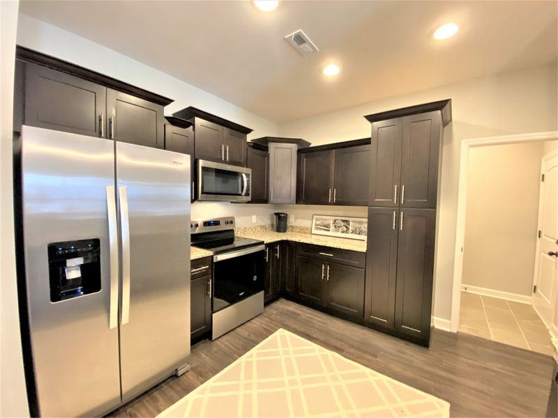 702 Villa Pl #702, Lebanon, TN 37090