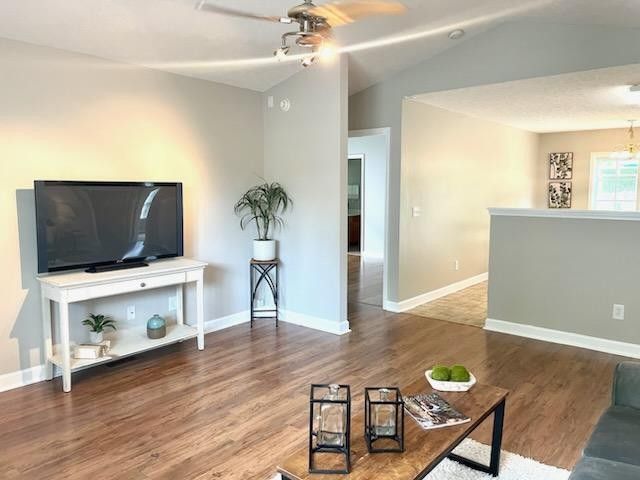 688 Belgium Dr, Hermitage, TN 37076
