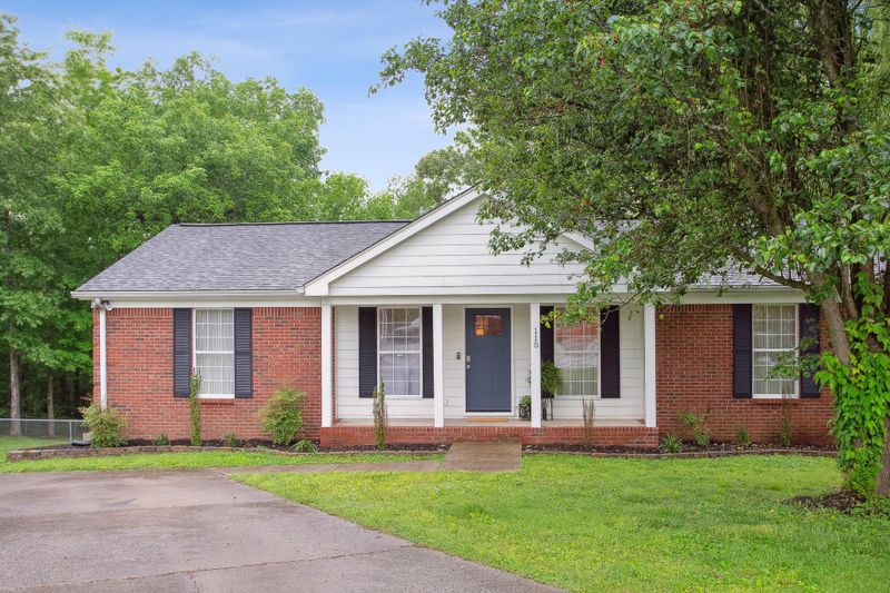 110 Nimitz Cir, Ashland City, TN 37015
