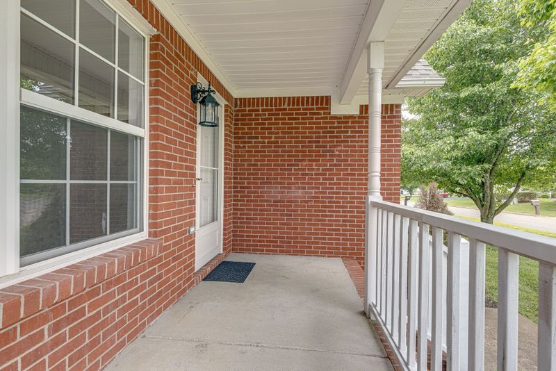 1921 Spears Ln, Columbia, TN 38401