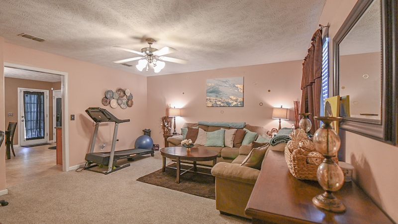 5170 Hickory Hollow Pkwy #124, Antioch, TN 37013