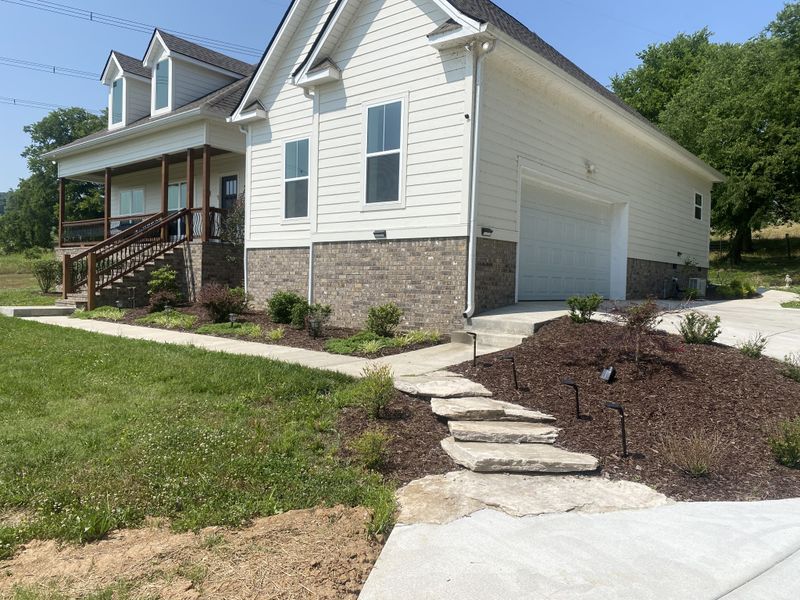 1427 Cliff Amos Rd, Spring Hill, TN 37174