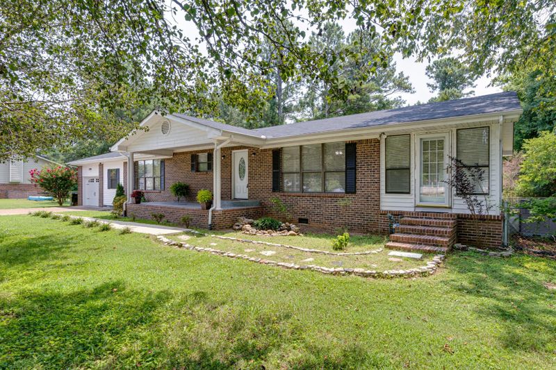 1725 Cannon Dr, Fort Oglethorpe, GA 30742