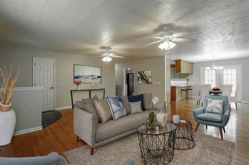76 Side Kick Ln, Ringgold, GA 30736