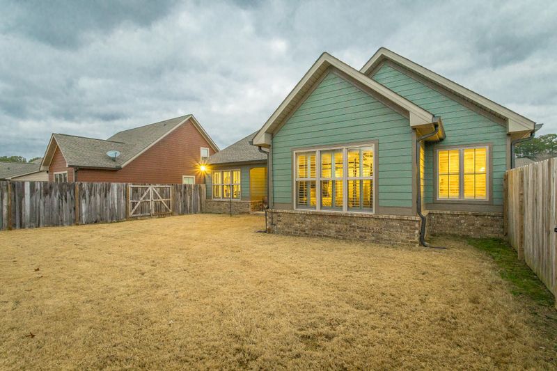 137 Mulligan Dr, Cohutta, GA 30710