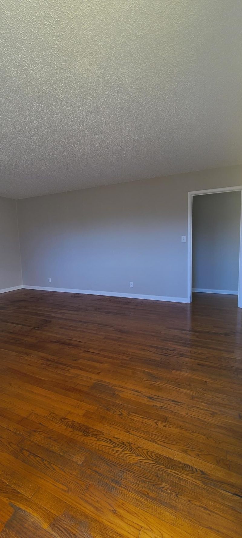42 Stovall St, Fort Oglethorpe, GA 30742