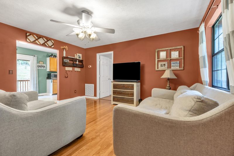 240 Lee Mason Rd, La Fayette, GA 30728