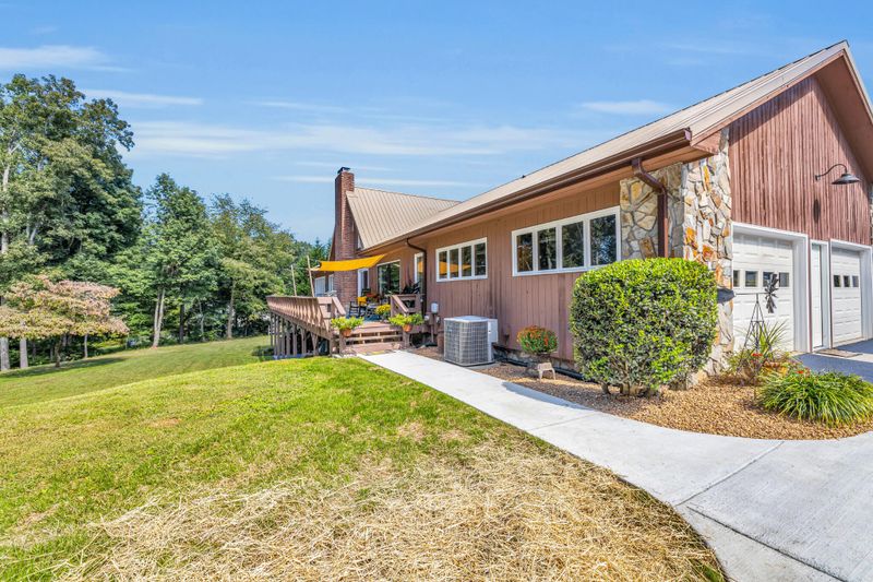 1170 Bicentennial Trl, Rock Spring, GA 30739