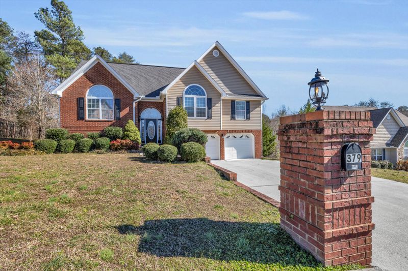 379 Hidden Oaks Dr, Flintstone, GA 30725