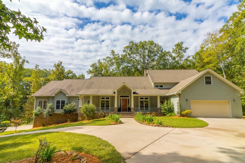 3920 Straight Gut Rd, La Fayette, GA 30728