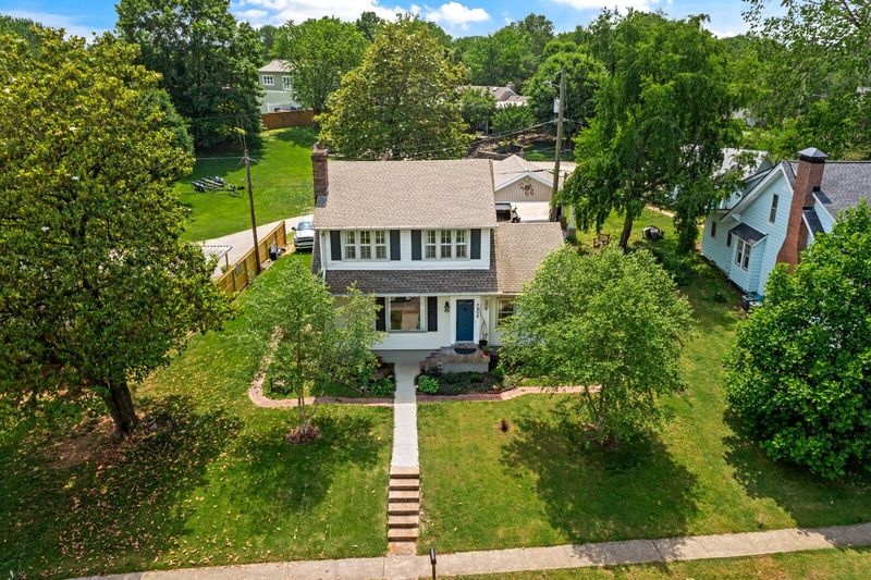1406 Riverside Rd, Old Hickory, TN 37138