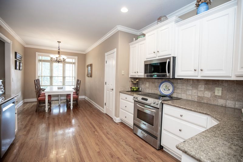 108 Keene Vly S, Hendersonville, TN 37075