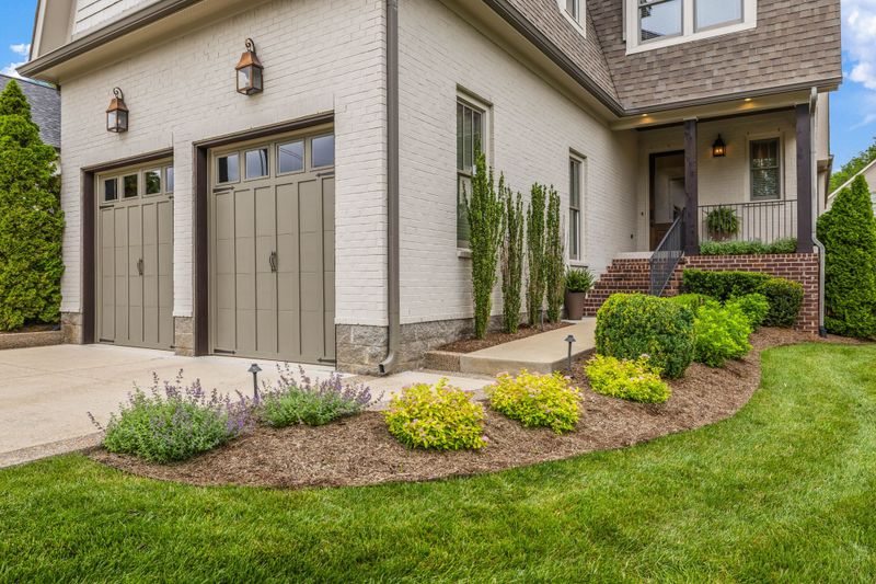 1112 Biltmore Dr #A, Nashville, TN 37204