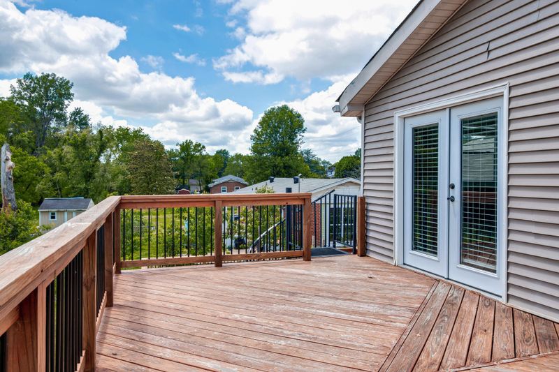 2657 Barclay Dr, Nashville, TN 37206