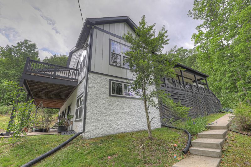 1115 Ridgecrest Rd, Kingston Springs, TN 37082