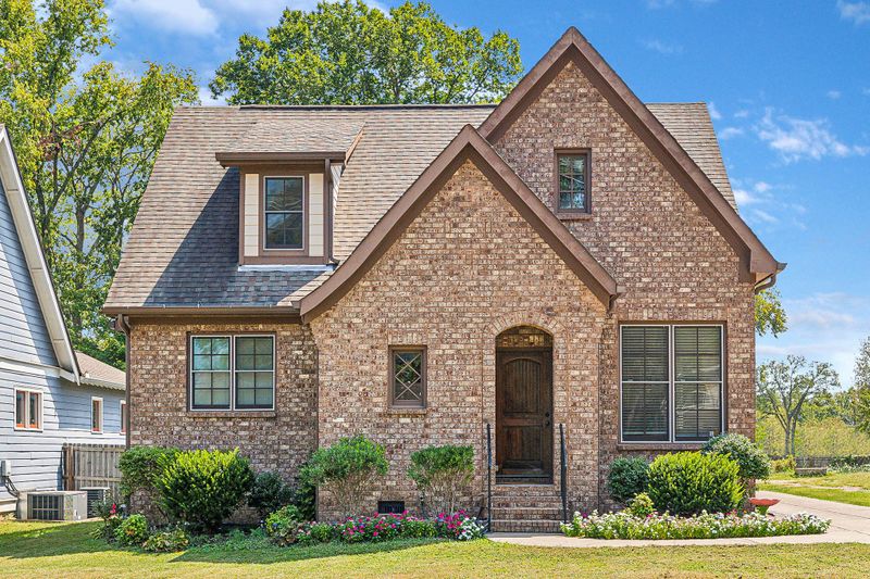 3912 Baxter Ave, Nashville, TN 37216