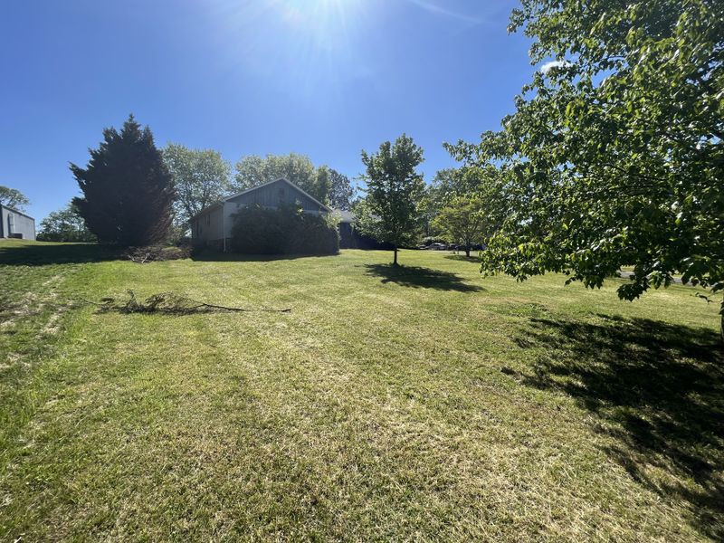 316 Tyree Springs Rd, White House, TN 37188