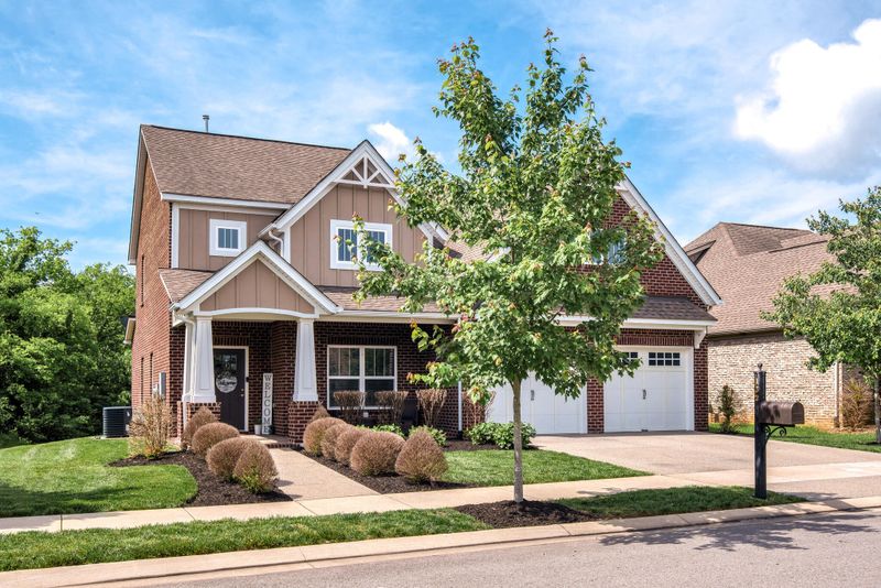 152 Dayflower Dr, Hendersonville, TN 37075