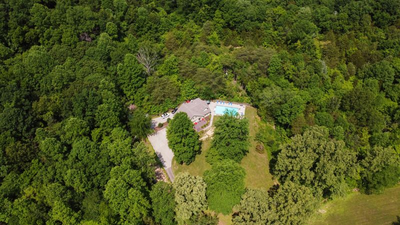 8561 Cub Creek Rd, Nashville, TN 37209