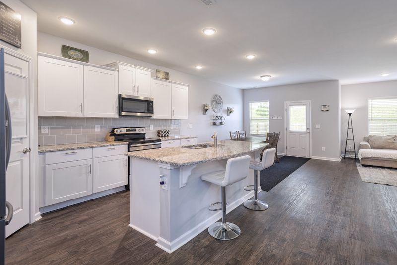 1615 Standing Stone Dr, Lebanon, TN 37087