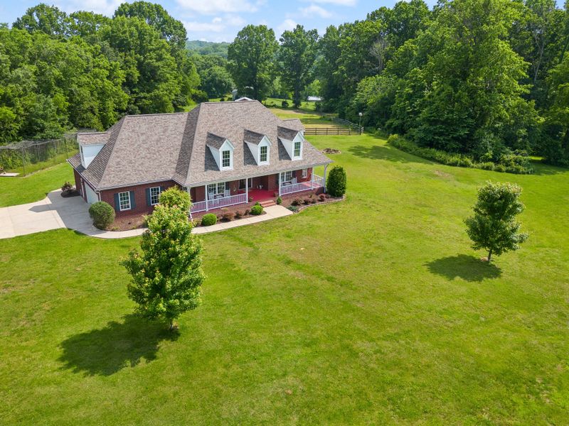 8441 Del Thomas Rd, Smyrna, TN 37167