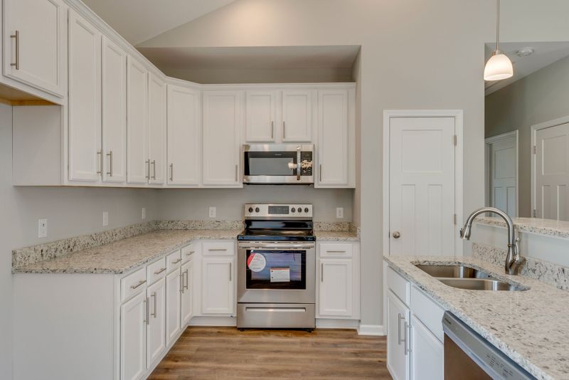 116 Bell Cir, White Bluff, TN 37187