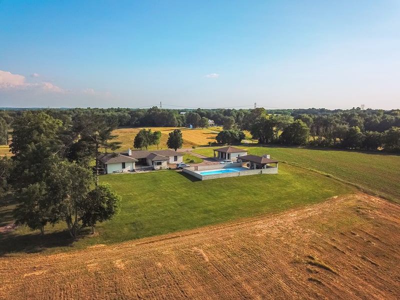 7151 New Chapel Rd, Springfield, TN 37172