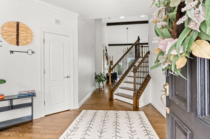 325 Bridgeway Dr, Franklin, TN 37064