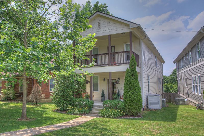 719A Skyview Dr, Nashville, TN 37206