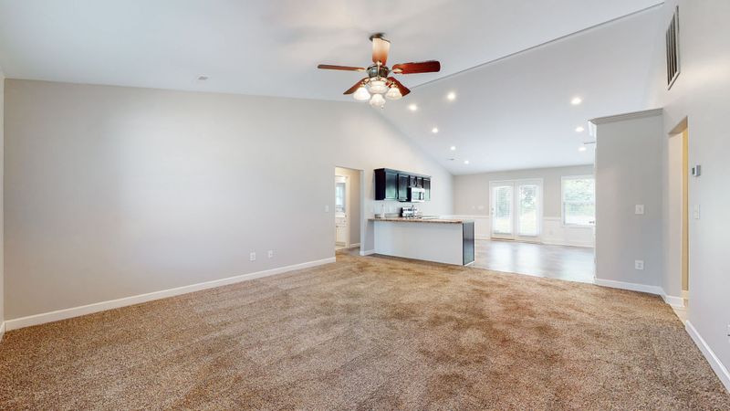 6025 Chickadee Cir, Spring Hill, TN 37174