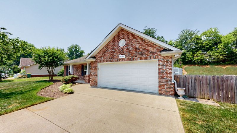 6025 Chickadee Cir, Spring Hill, TN 37174