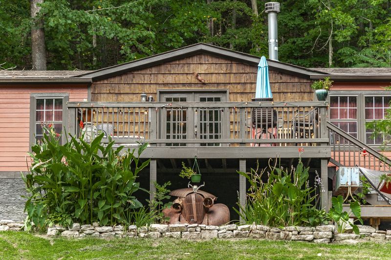 5399 Swindle Rd, Whites Creek, TN 37189