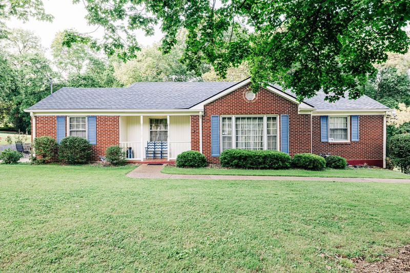 805 Vantrease Rd, Madison, TN 37115