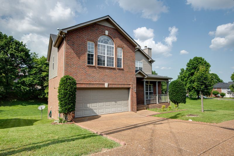 608 Copper Ridge Trl, Antioch, TN 37013