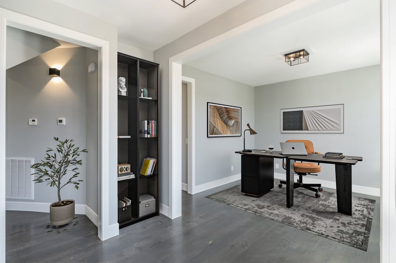 3800 Sentinel Dr, Nashville, TN 37209
