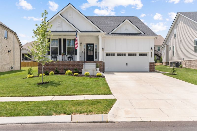 2039 Hedgelawn Dr, Lebanon, TN 37090