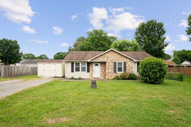 104 Davis Park Dr, Smyrna, TN 37167