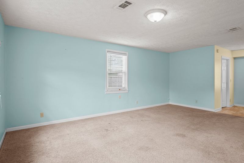 104 Davis Park Dr, Smyrna, TN 37167