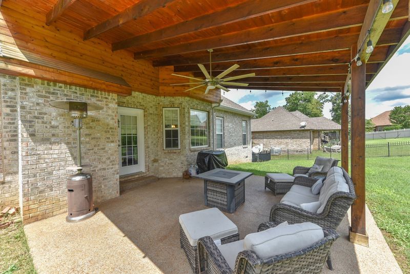 3017 Settlers Ct, Greenbrier, TN 37073