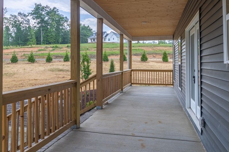 1268 Tidwell Rd S, Bon Aqua, TN 37025