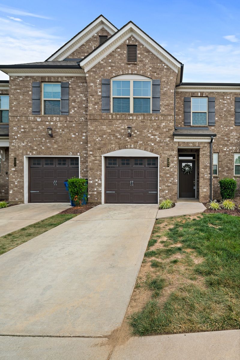 2834 Haversack Cir, Murfreesboro, TN 37128