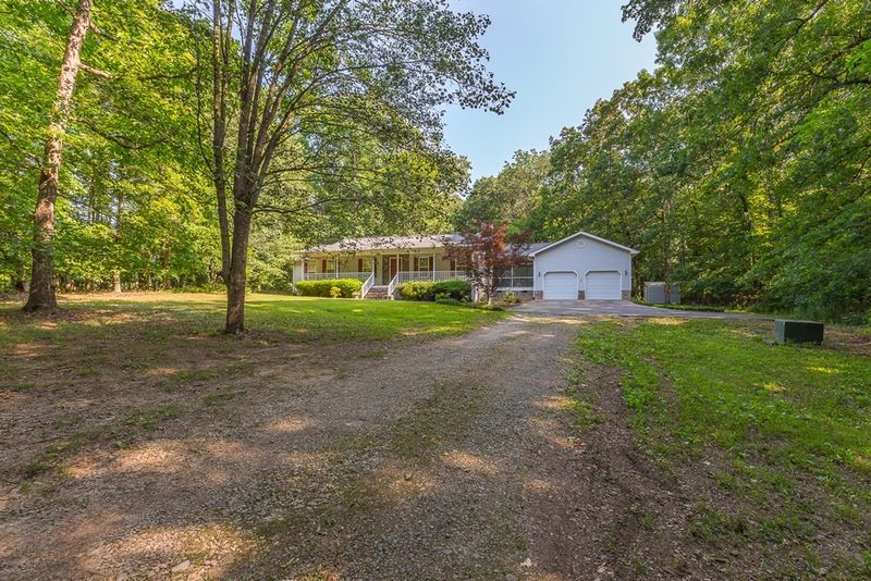311 Johnson Rd, Chatsworth, GA 30705