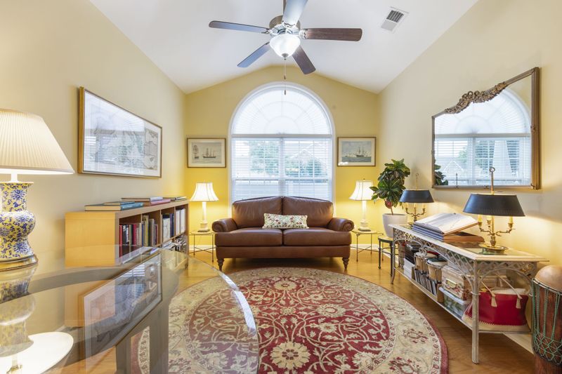 2353 Bridgeway St, Murfreesboro, TN 37128