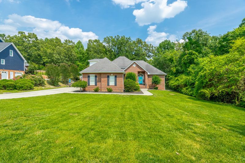 315 Hidden Trace Dr, Ringgold, GA 30736