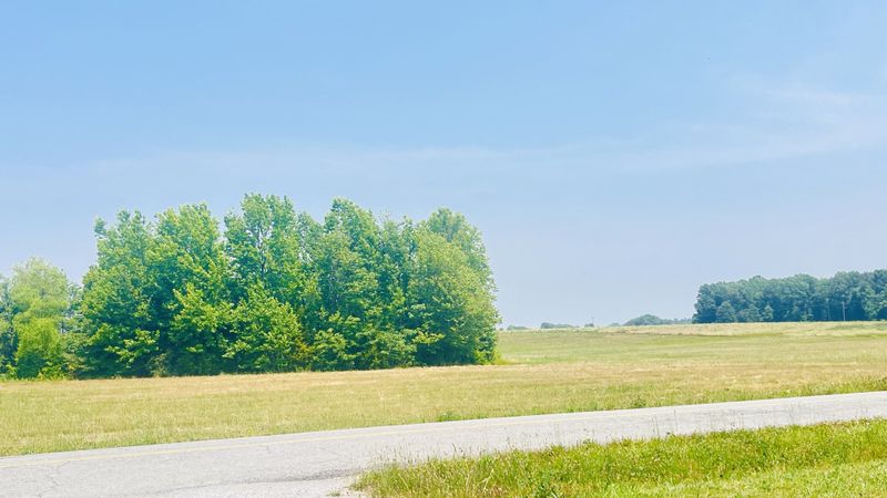 406 Meadows Rd, Portland, TN 37148