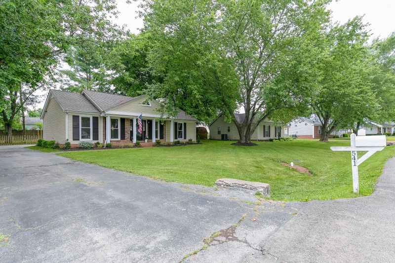 541 Riverview Dr, Franklin, TN 37064