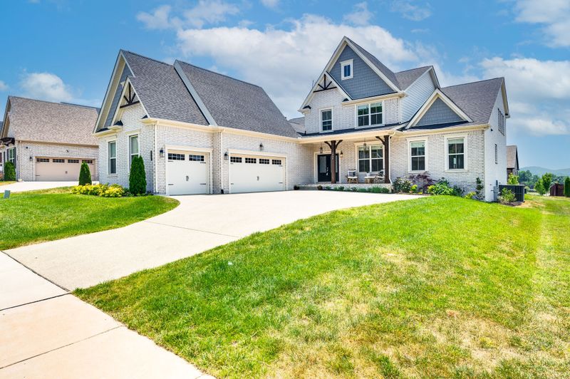 1237 Craigleigh Dr, Nolensville, TN 37135