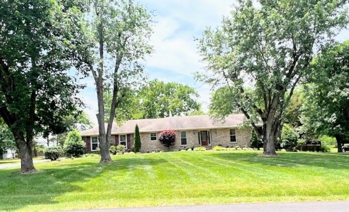 156 Lori Lee Dr, Gallatin, TN 37066