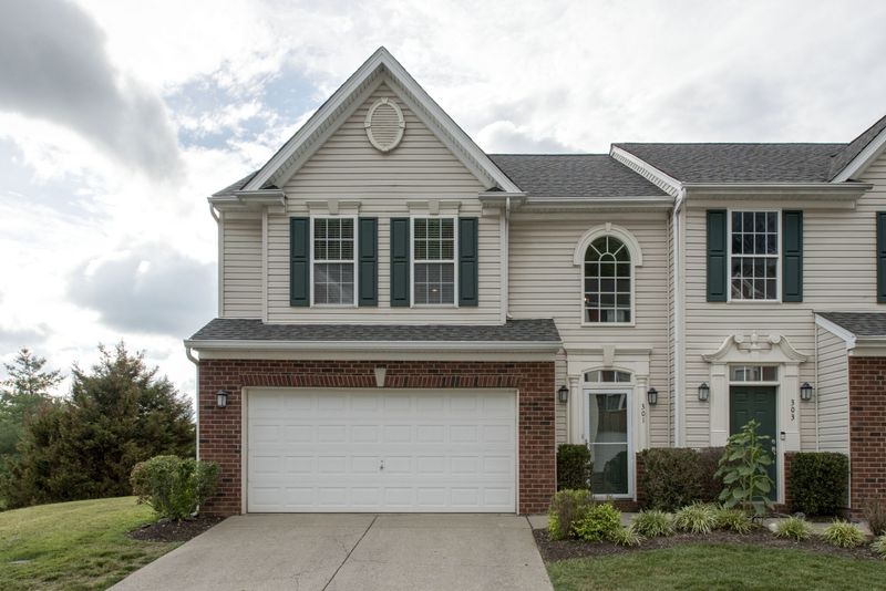 7277 Charlotte Pike #301, Nashville, TN 37209