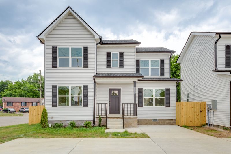 3630 Village Trl, Nashville, TN 37207